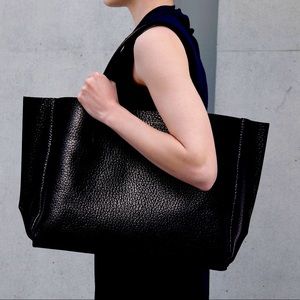 BRAND NEW WITH TAGS Black Leather Tote - Large
